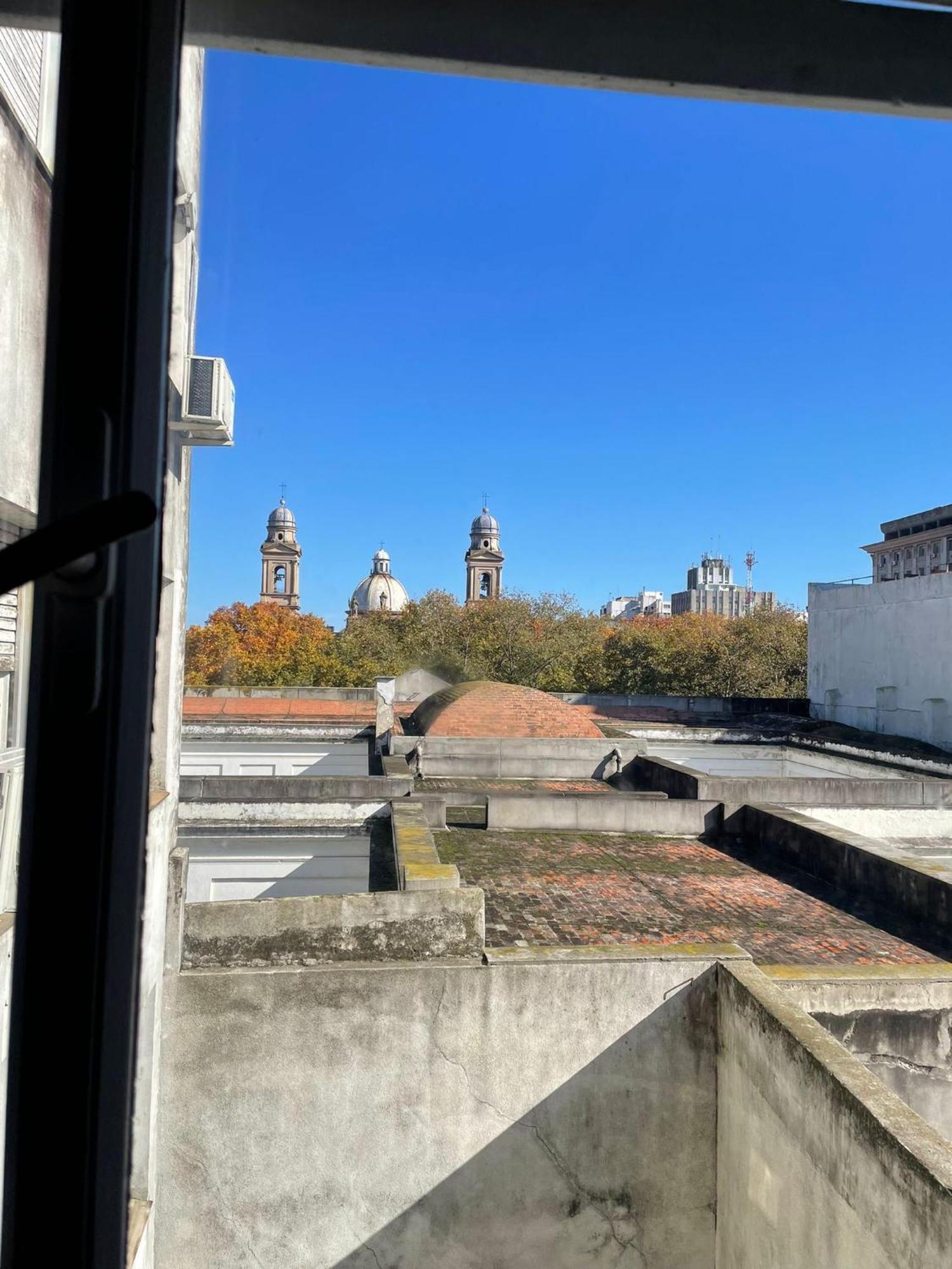 Hermoso Apartamento En Puerta De La Ciudad Vieja Μοντεβιδέο Εξωτερικό φωτογραφία